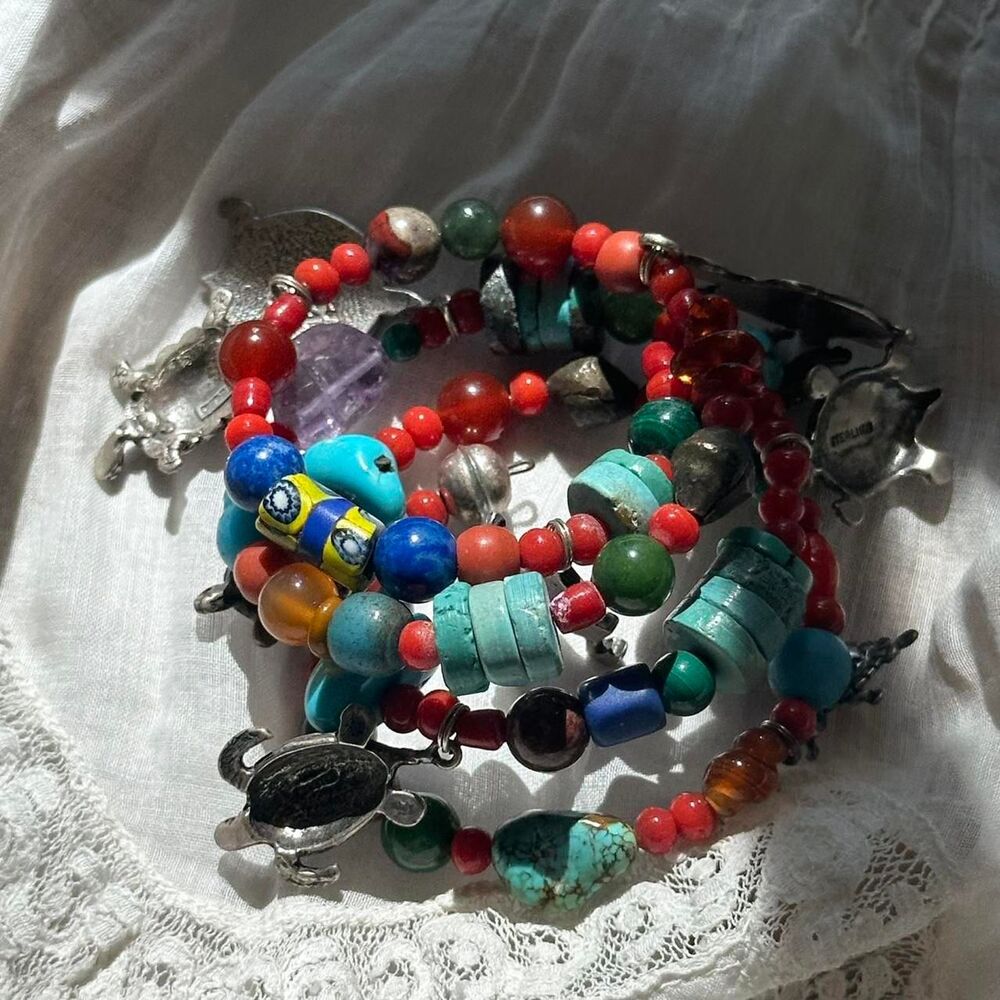 Sterling Silver 9 Charm Precious Stone Bead Bracelet Turtle Frogs